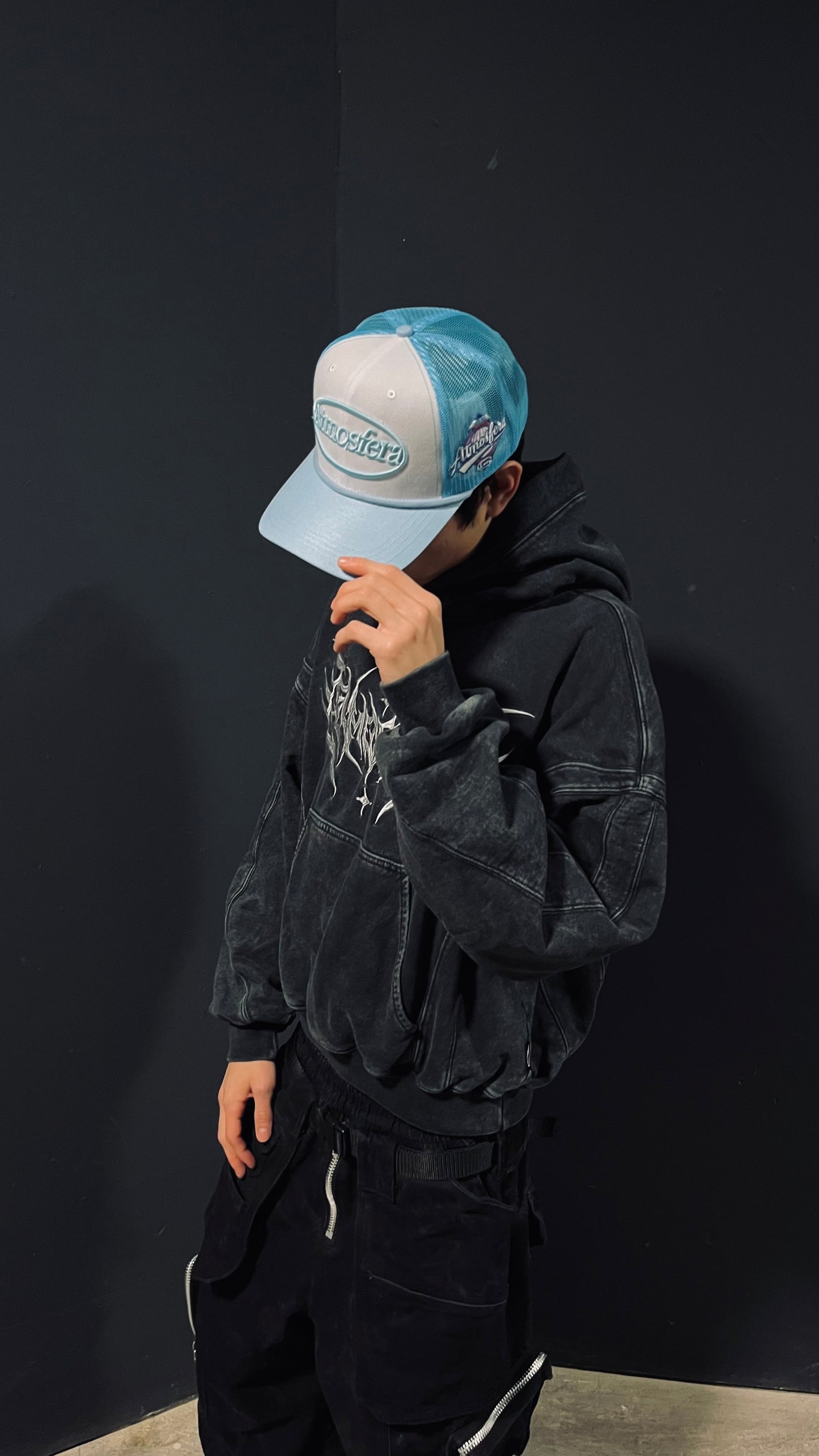 Gorra Atmosfera Celeste con Blanco