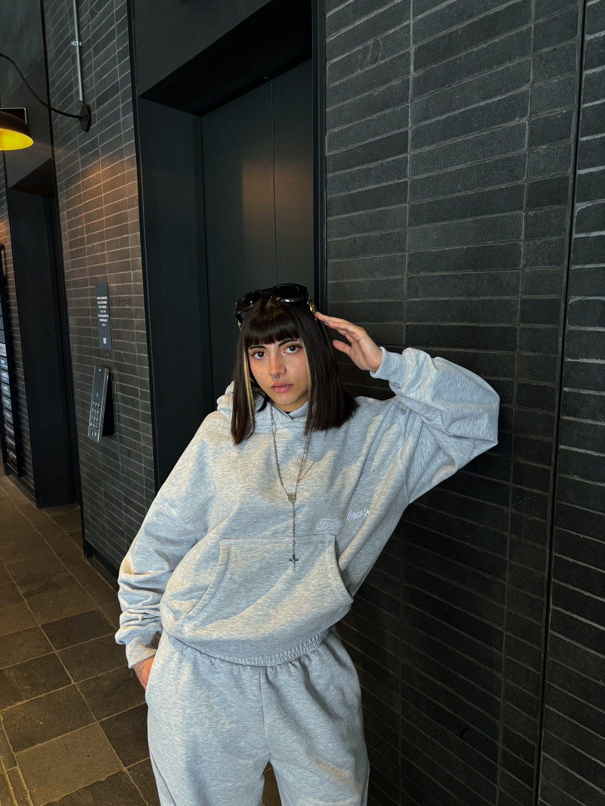 Polerón Atmosfera Nocturne Boxy Fit Gris